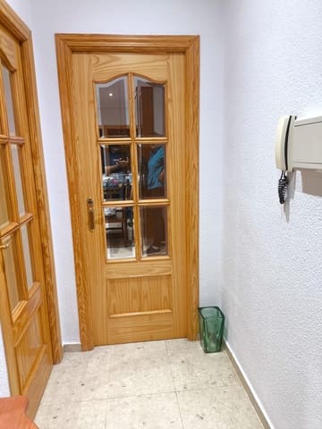 3 soveværelse Lejlighed til salg i Fátima, Córdoba by - € 152.500 (Ref: 9825349)