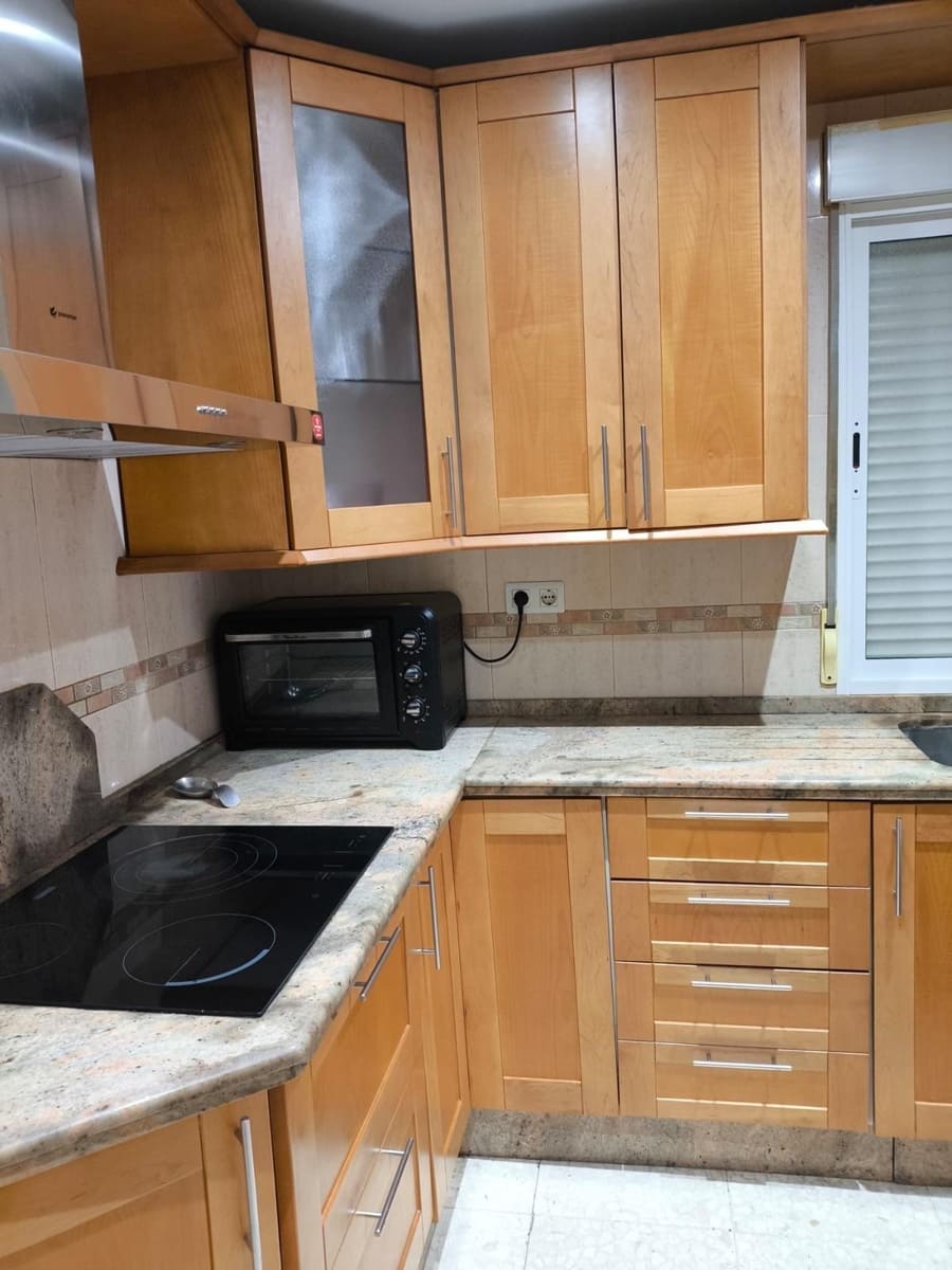 3 makuuhuone Asunto myytävänä paikassa Cordoba kaupunki - 152 500 € (Ref: 9825349)