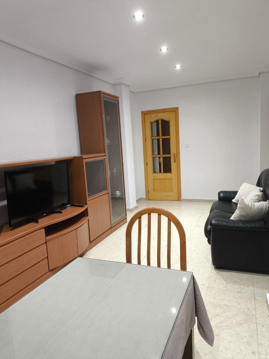 3 makuuhuone Asunto myytävänä paikassa Cordoba kaupunki - 152 500 € (Ref: 9825349)