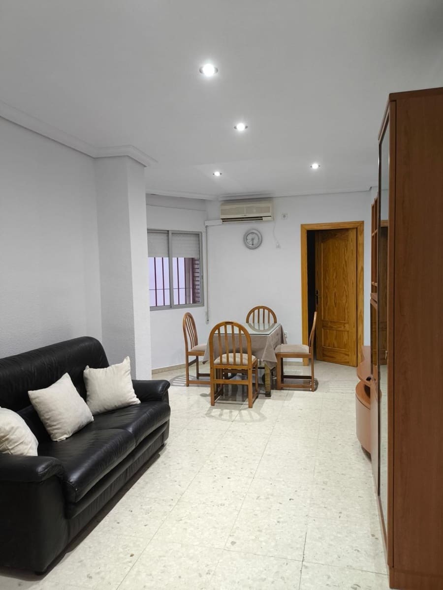 3 makuuhuone Asunto myytävänä paikassa Cordoba kaupunki - 152 500 € (Ref: 9825349)