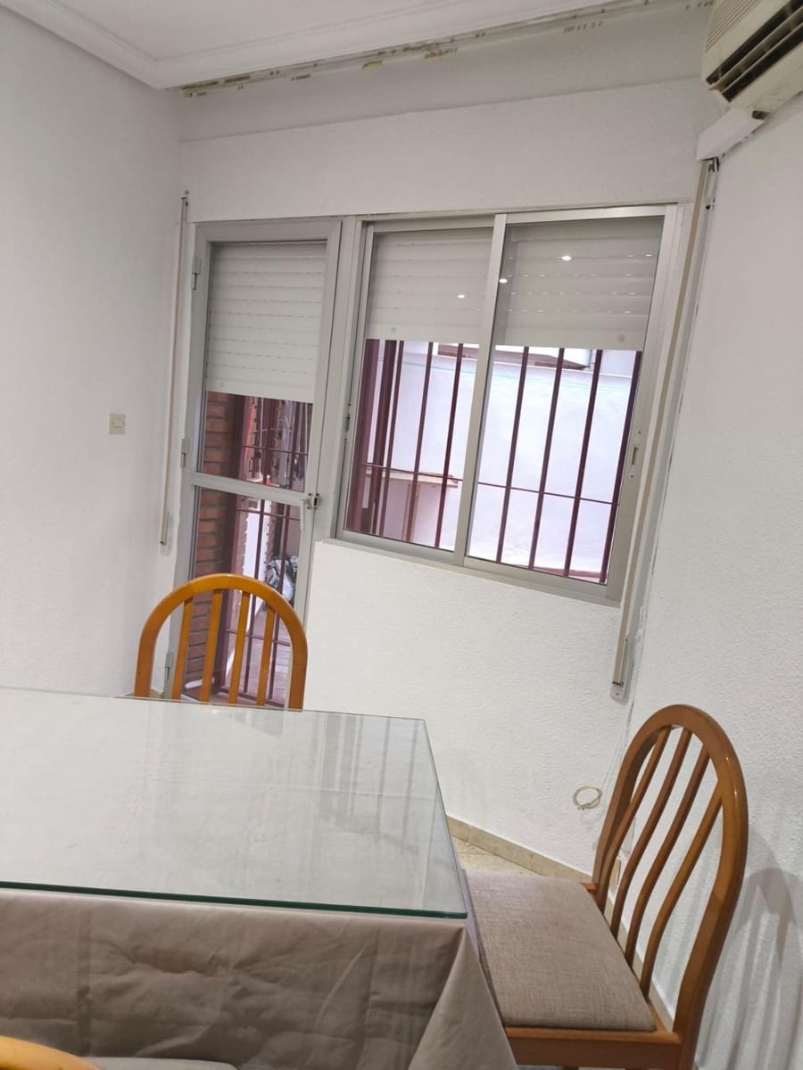 3 makuuhuone Asunto myytävänä paikassa Cordoba kaupunki - 152 500 € (Ref: 9825349)
