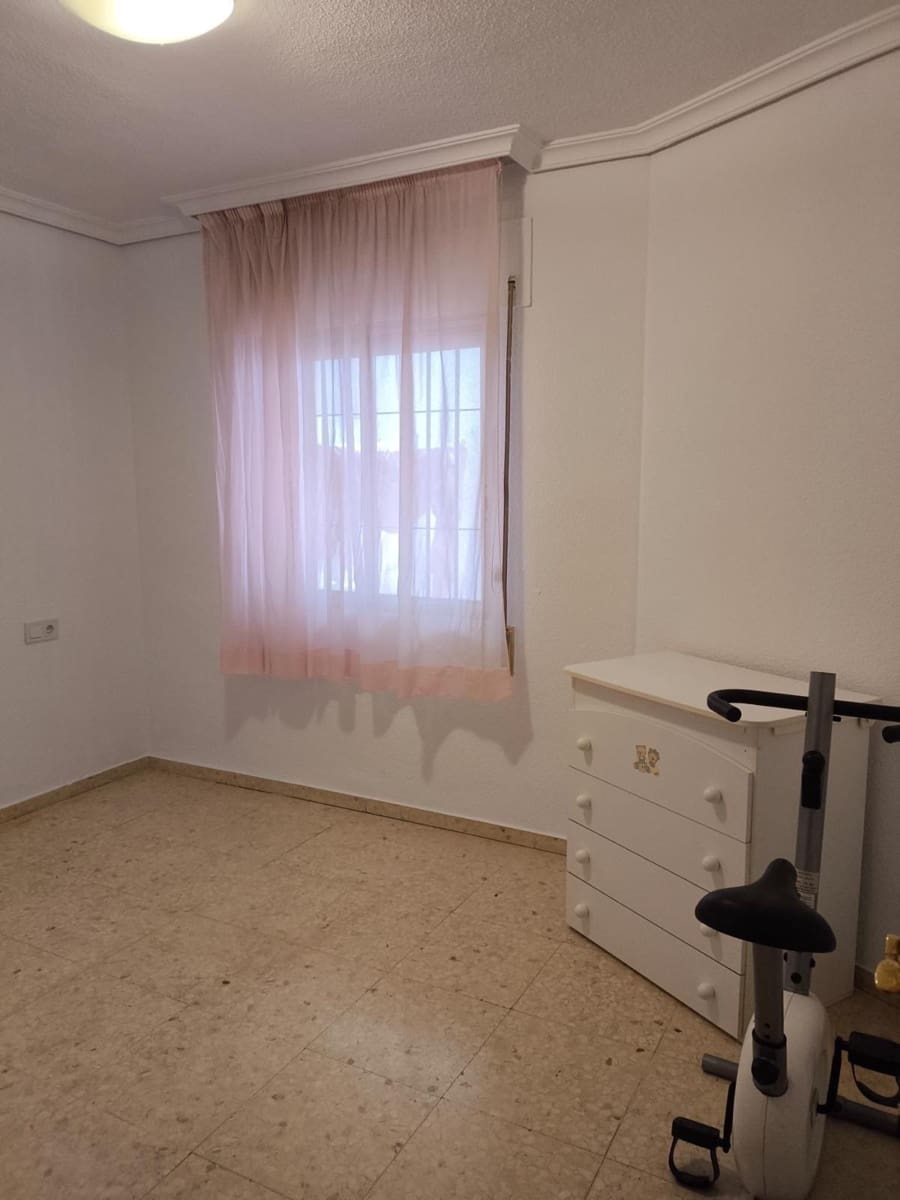 3 makuuhuone Asunto myytävänä paikassa Cordoba kaupunki - 152 500 € (Ref: 9825349)