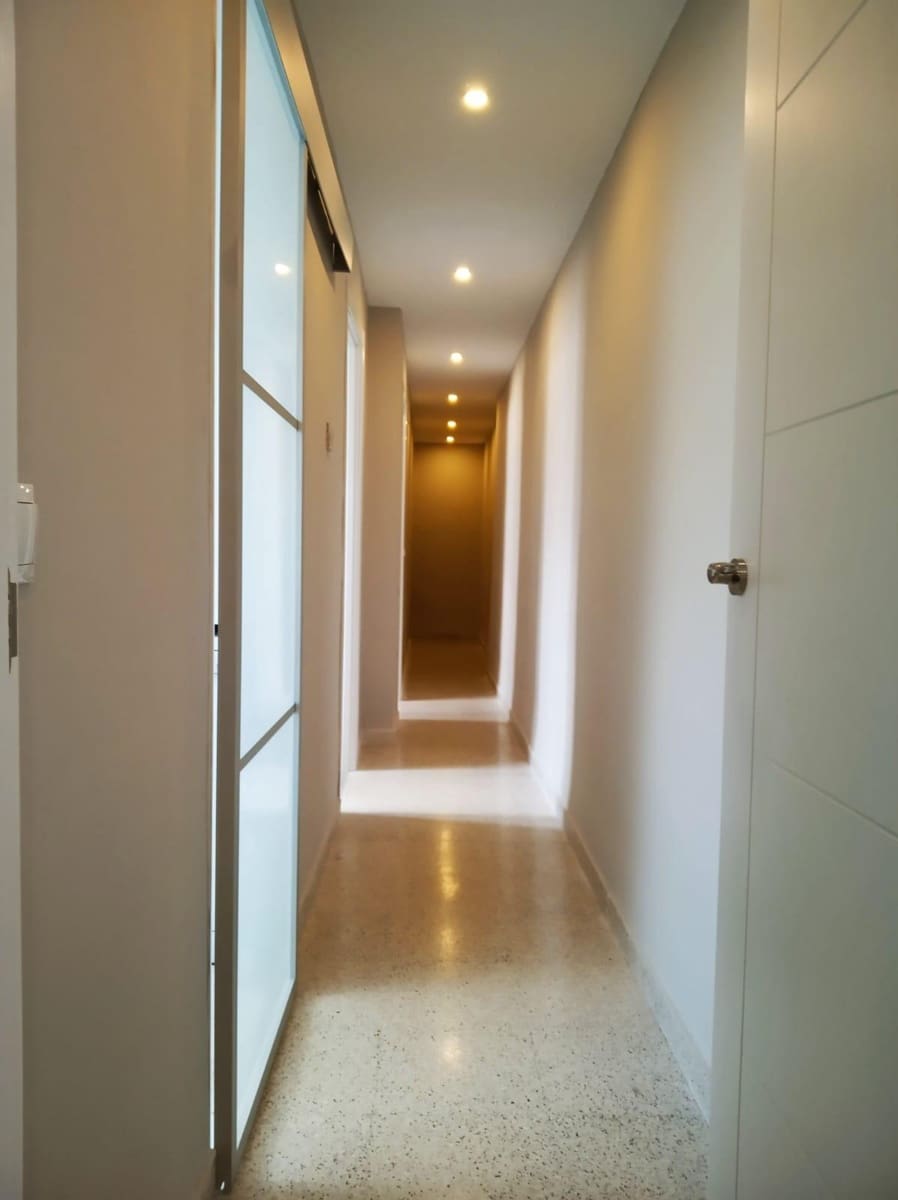 5 bedroom Flat for rent in Cordoba city - € 1,540 (Ref: 9826664)