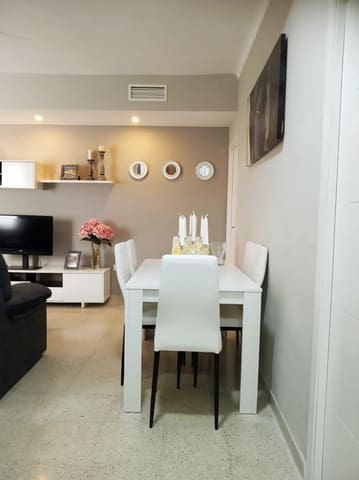 5 bedroom Flat for rent in Ciudad Jardín, Córdoba city - € 1,540 (Ref: 9826664)