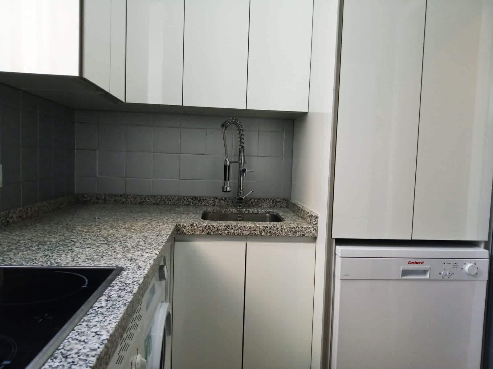 5 bedroom Flat for rent in Cordoba city - € 1,540 (Ref: 9826664)