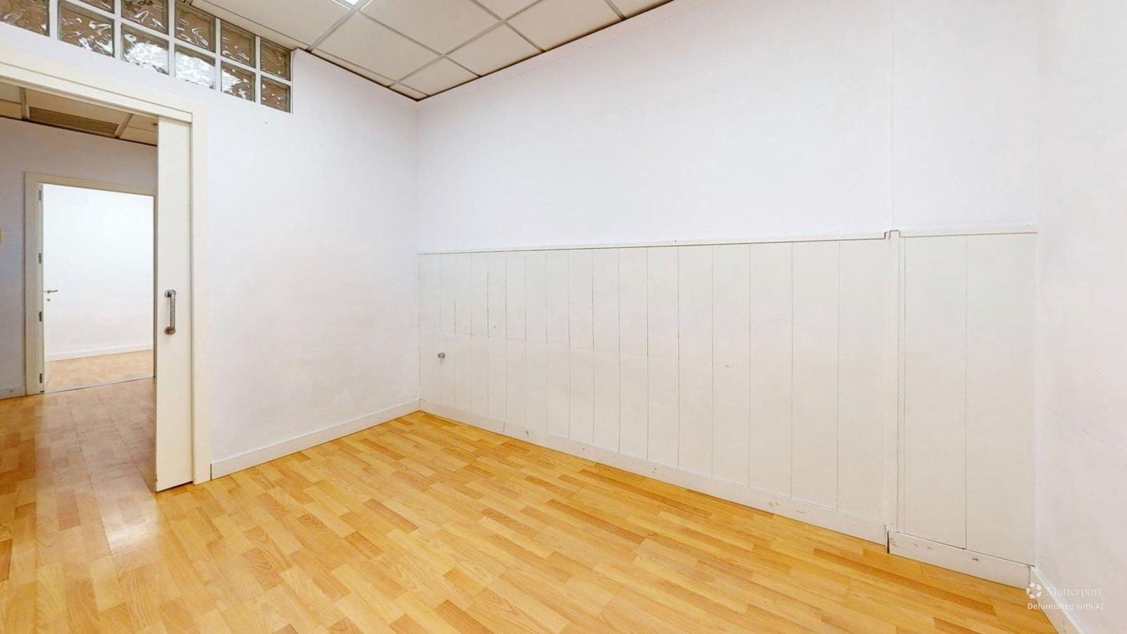Erhverv til salg i Posadas - € 55.000 (Ref: 9826666)