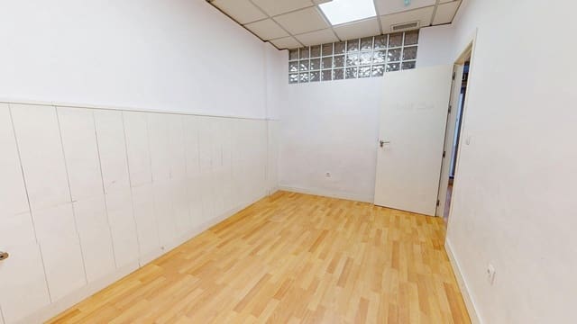 Erhverv til salg i Posadas - € 55.000 (Ref: 9826666)