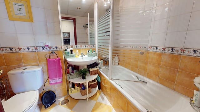 3 bedroom Flat for sale in Arroyo del Moro, Córdoba city with pool garage - € 315,000 (Ref: 9826667)