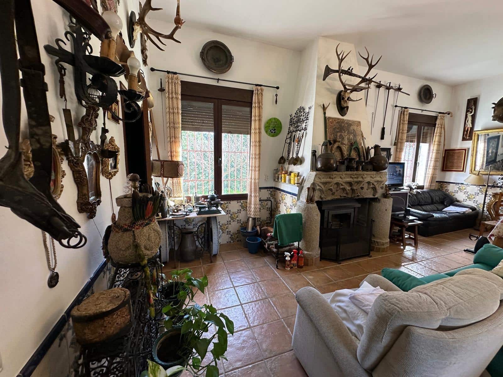 5 soveværelse Finca/Landehus til salg i Villaviciosa de Cordoba med garage - € 300.000 (Ref: 9827165)