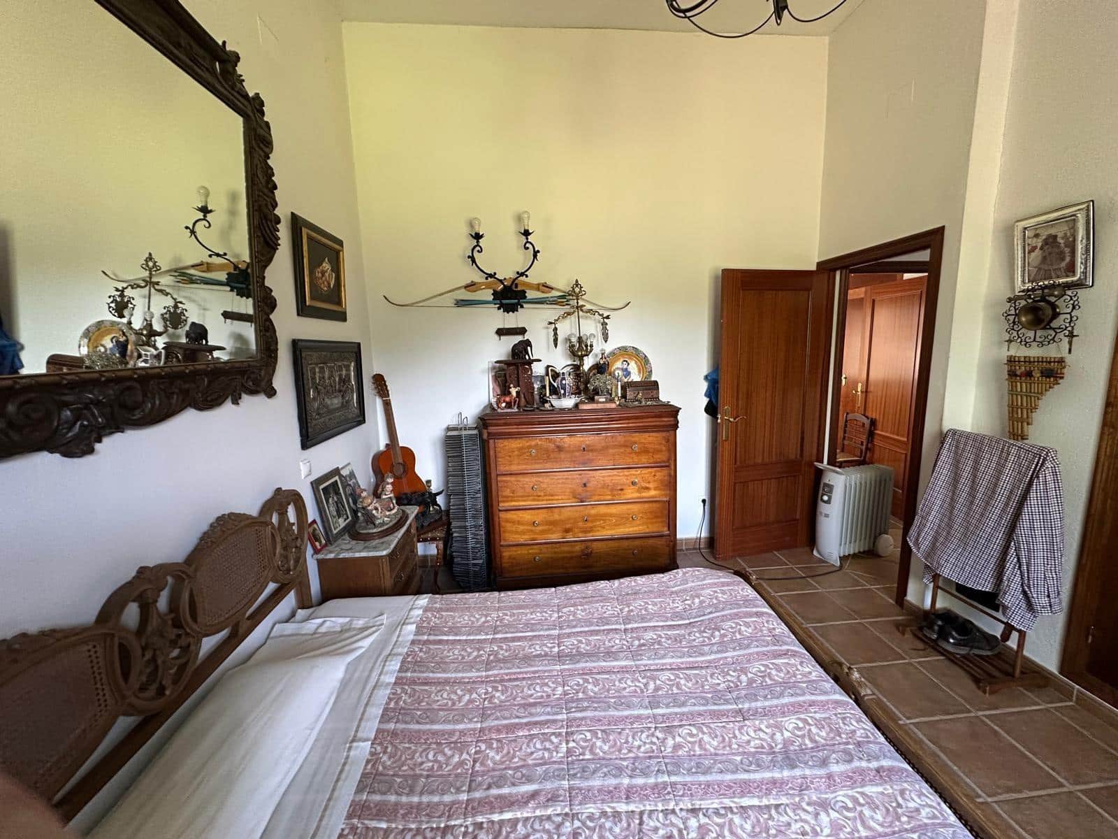 5 soveværelse Finca/Landehus til salg i Villaviciosa de Cordoba med garage - € 300.000 (Ref: 9827165)