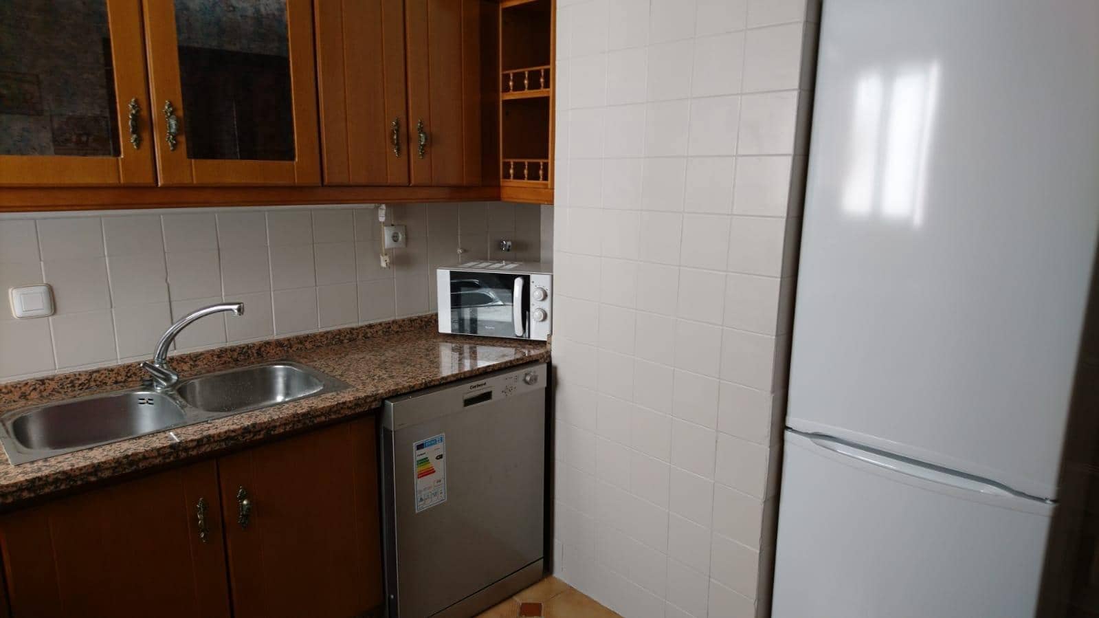 4 bedroom Flat for rent in Cordoba city - € 1,280 (Ref: 9831618)