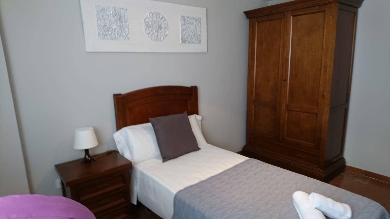 4 bedroom Flat for rent in Cordoba city - € 1,280 (Ref: 9831618)