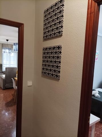 Piso de 4 habitaciones en Ciudad Jardín, Córdoba ciudad en alquiler - 1.280 € (Ref: 9833738)