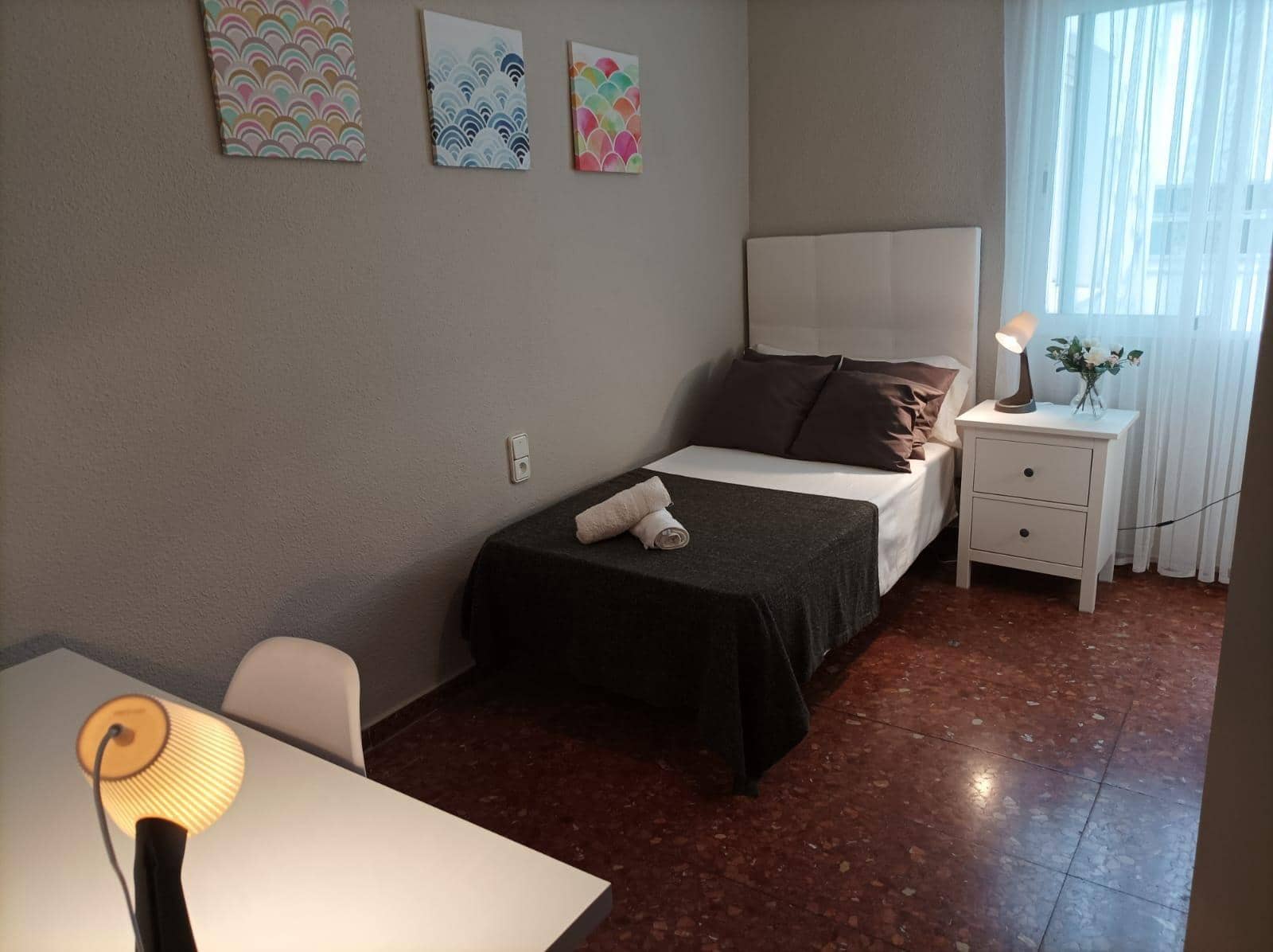Piso de 4 habitaciones en Córdoba ciudad en alquiler - 1.280 € (Ref: 9833738)