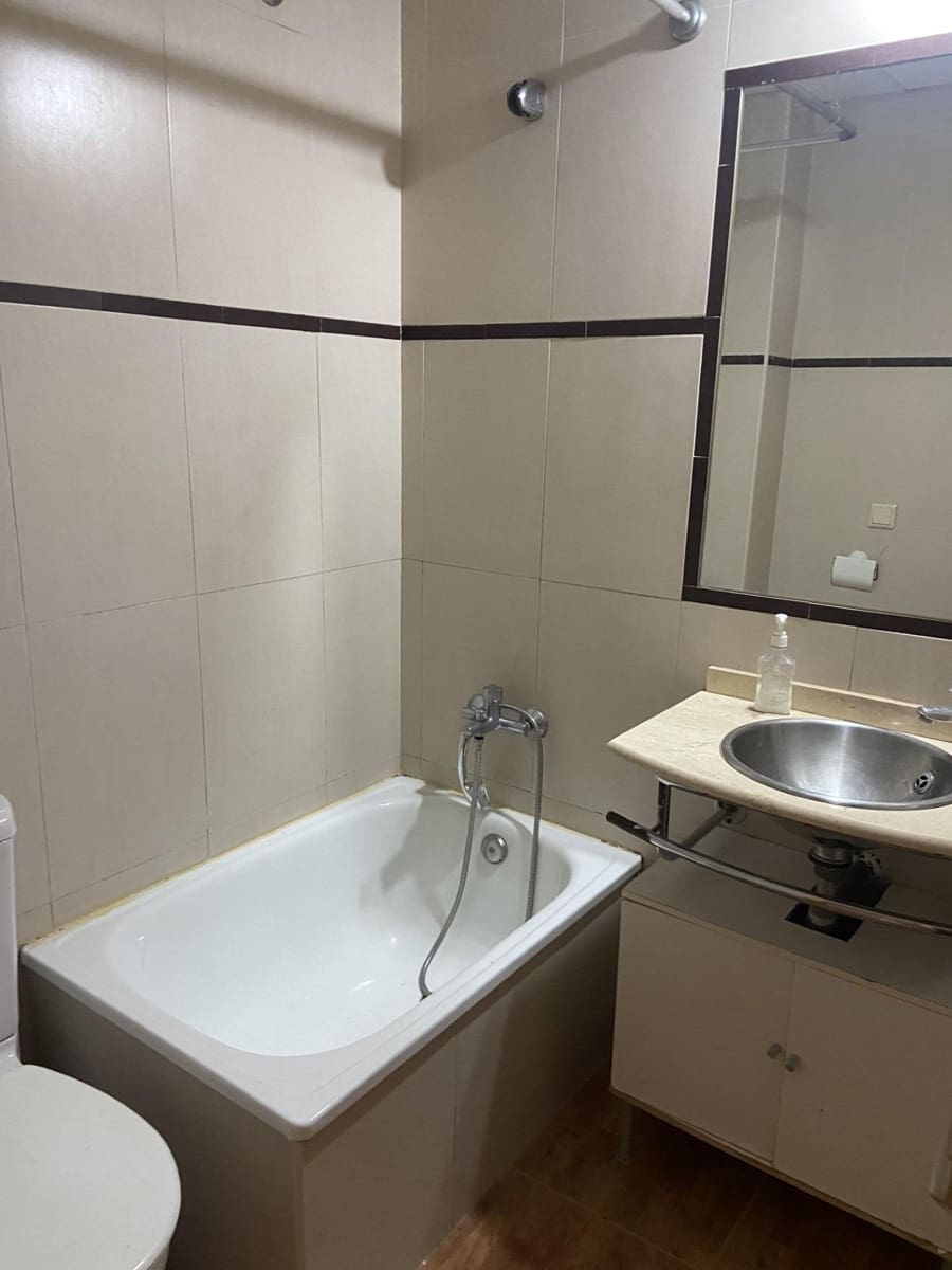 2 bedroom Apartment for sale in Cordoba city - € 119,900 (Ref: 9833739)