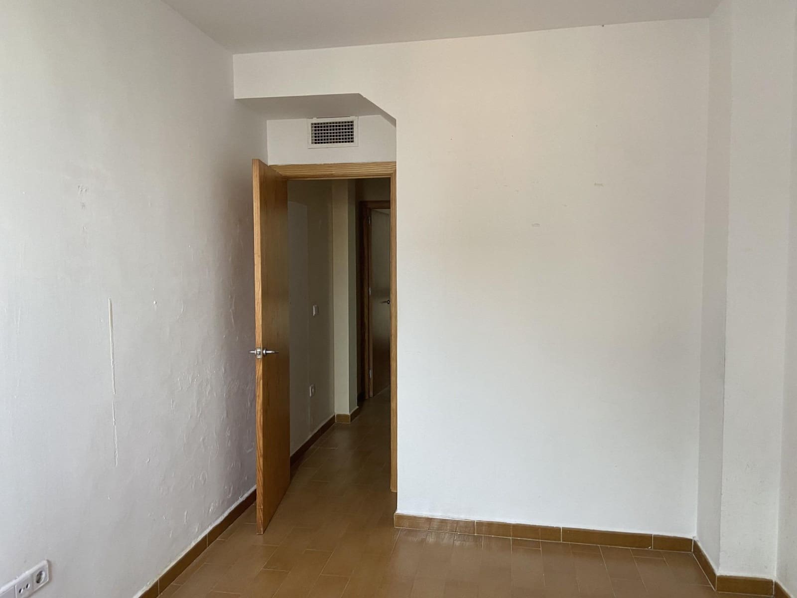 2 bedroom Apartment for sale in Cordoba city - € 119,900 (Ref: 9833739)