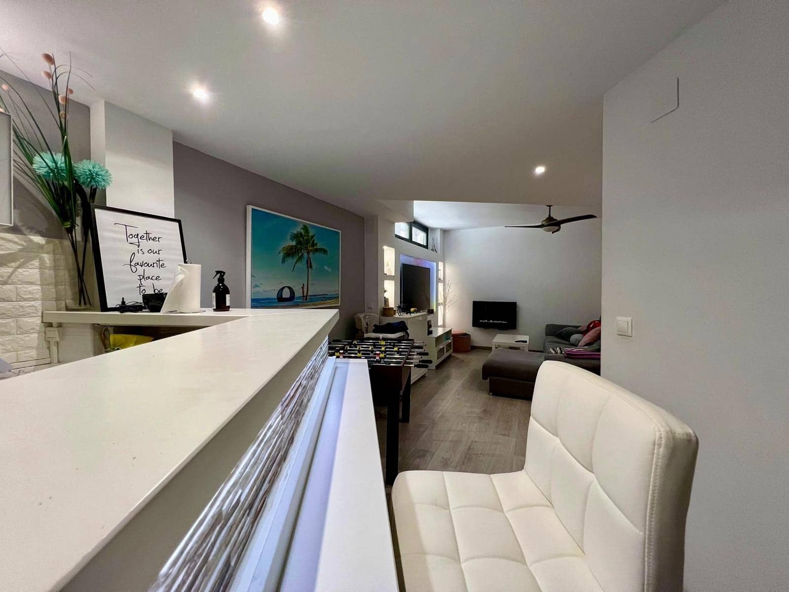 4 bedroom Villa for sale in Cordoba city with pool - € 430,000 (Ref: 9833740)