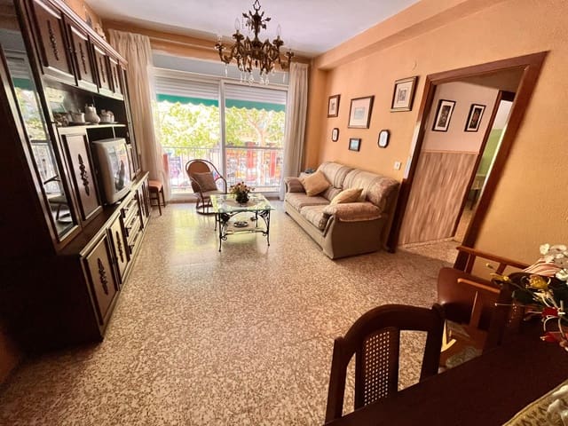 2 chambre Appartement à vendre à Santa Rosa, Cordoue ville - 155 000 € (Ref: 9836395)
