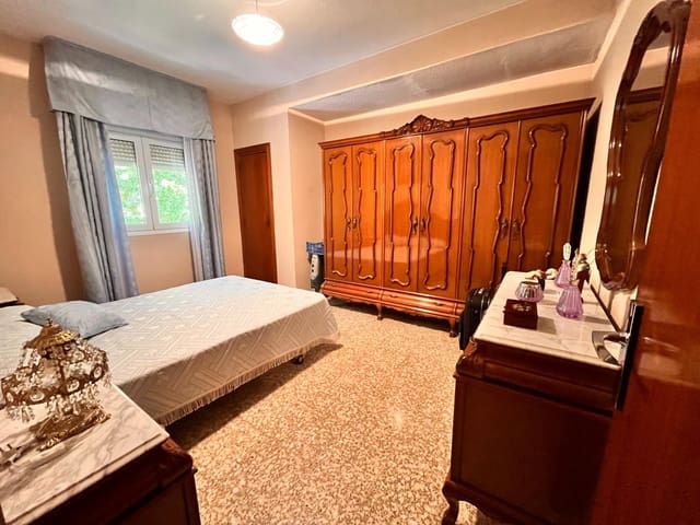 2 chambre Appartement à vendre à Santa Rosa, Cordoue ville - 155 000 € (Ref: 9836395)