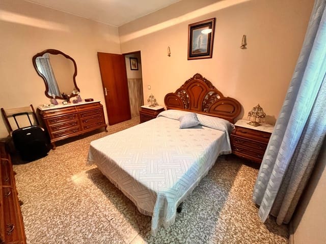 2 chambre Appartement à vendre à Santa Rosa, Cordoue ville - 155 000 € (Ref: 9836395)