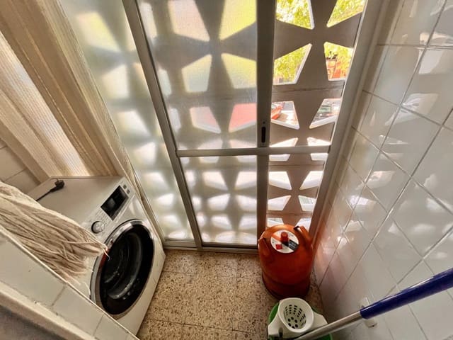 2 chambre Appartement à vendre à Santa Rosa, Cordoue ville - 155 000 € (Ref: 9836395)