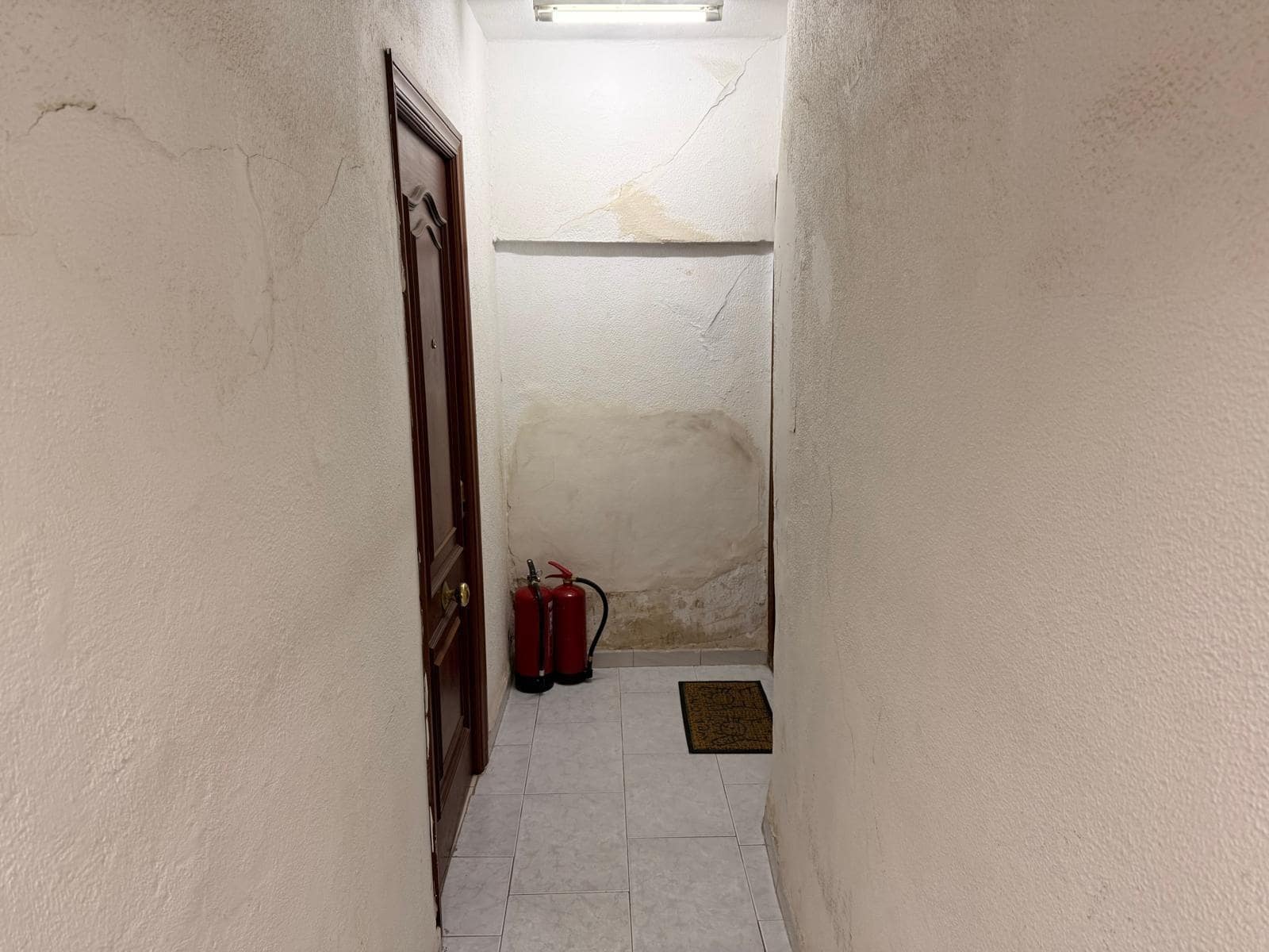 8 bedroom Flat for sale in Cordoba city - € 320,000 (Ref: 9839334)