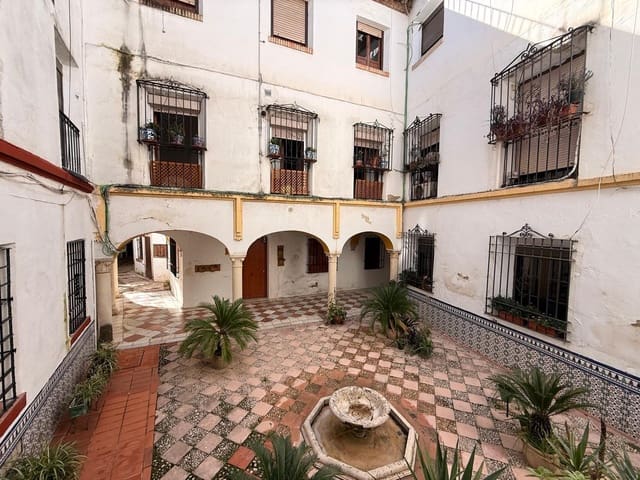 8 soverom Leilighet til salgs i Córdoba by - € 320 000 (Ref: 9839334)