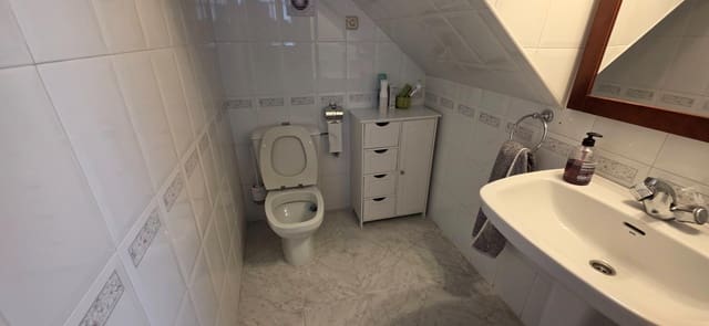 Casa de 5 habitaciones en La Magdalena, Córdoba ciudad en venta con garaje - 385.000 € (Ref: 9840380)