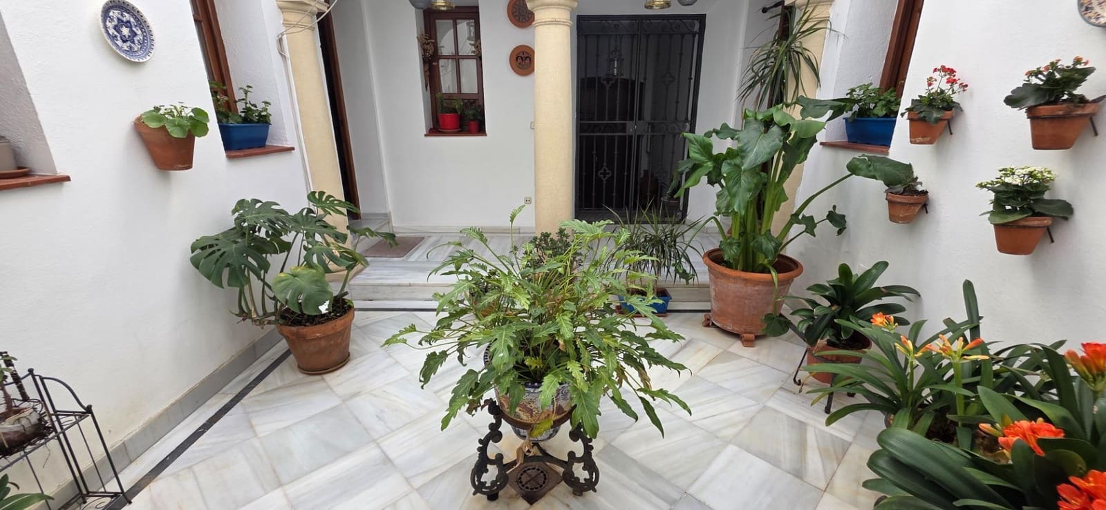 Casa de 5 habitaciones en Córdoba ciudad en venta con garaje - 385.000 € (Ref: 9840380)