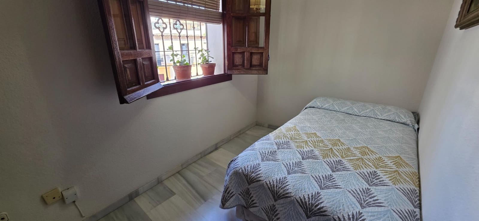 Casa de 5 habitaciones en Córdoba ciudad en venta con garaje - 385.000 € (Ref: 9840380)