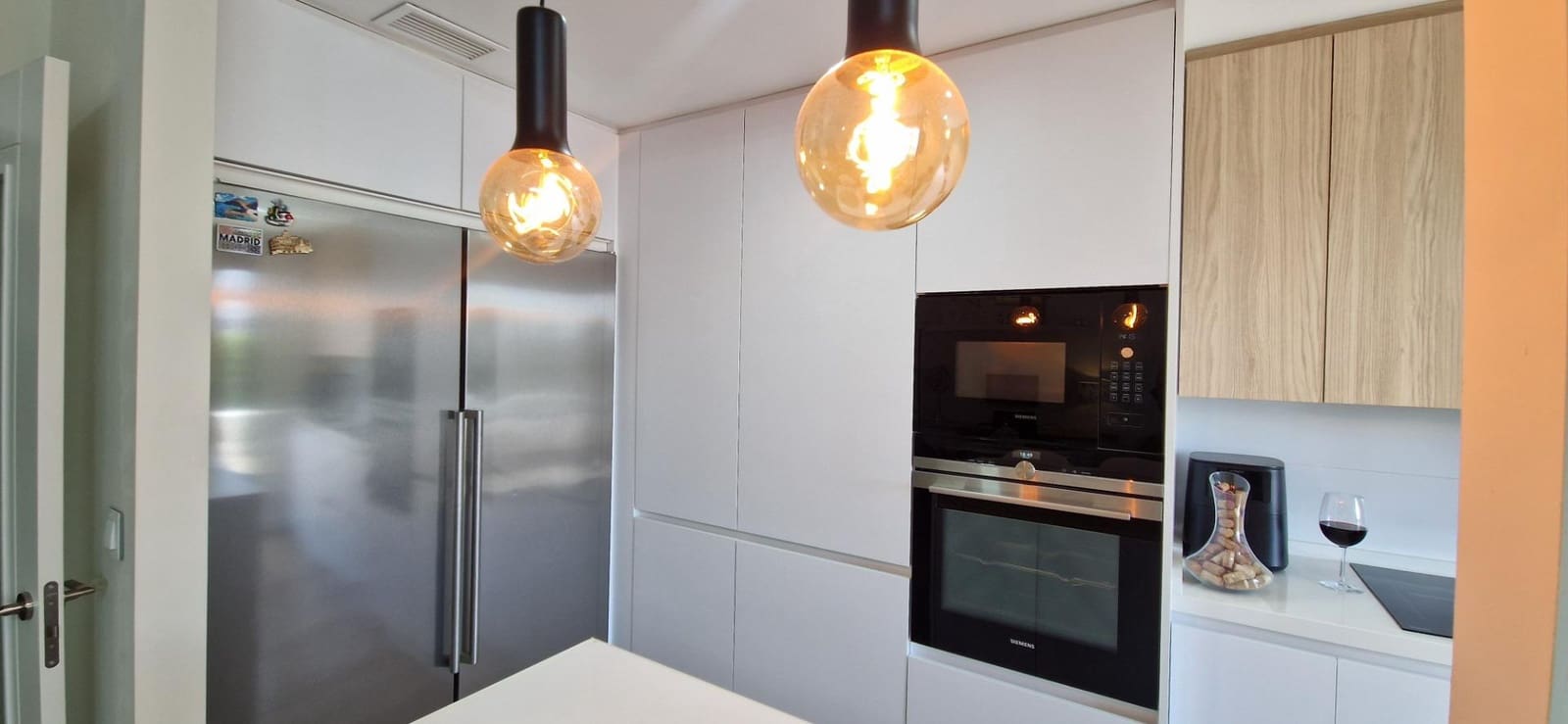 3 bedroom Flat for sale in Cordoba city with pool garage - € 335,000 (Ref: 9840935)