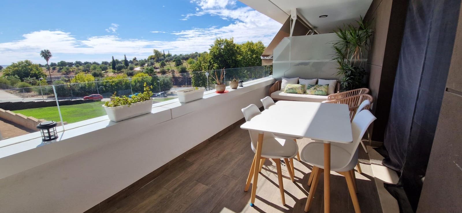 3 bedroom Flat for sale in Cordoba city with pool garage - € 335,000 (Ref: 9840935)