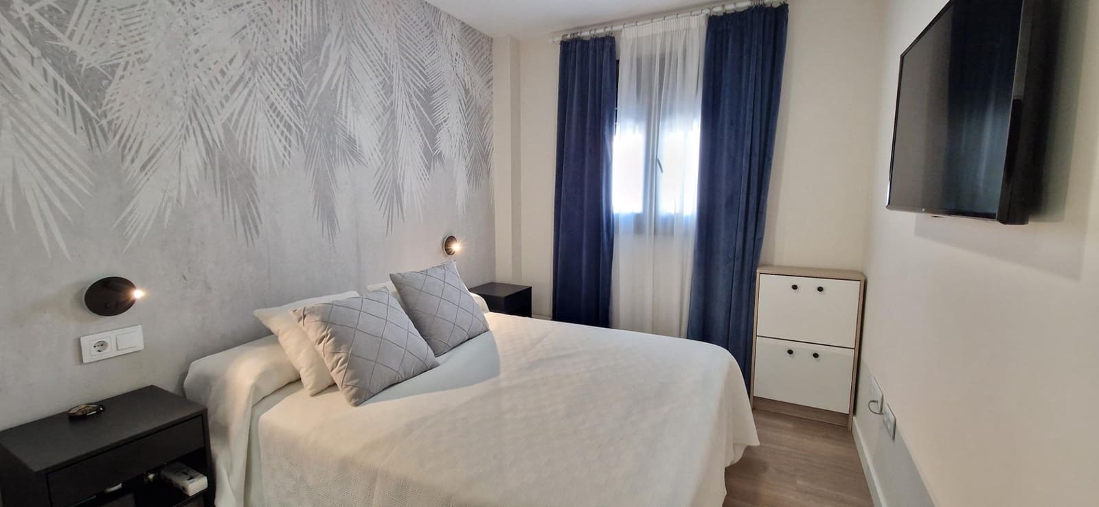 3 bedroom Flat for sale in Cordoba city with pool garage - € 335,000 (Ref: 9840935)