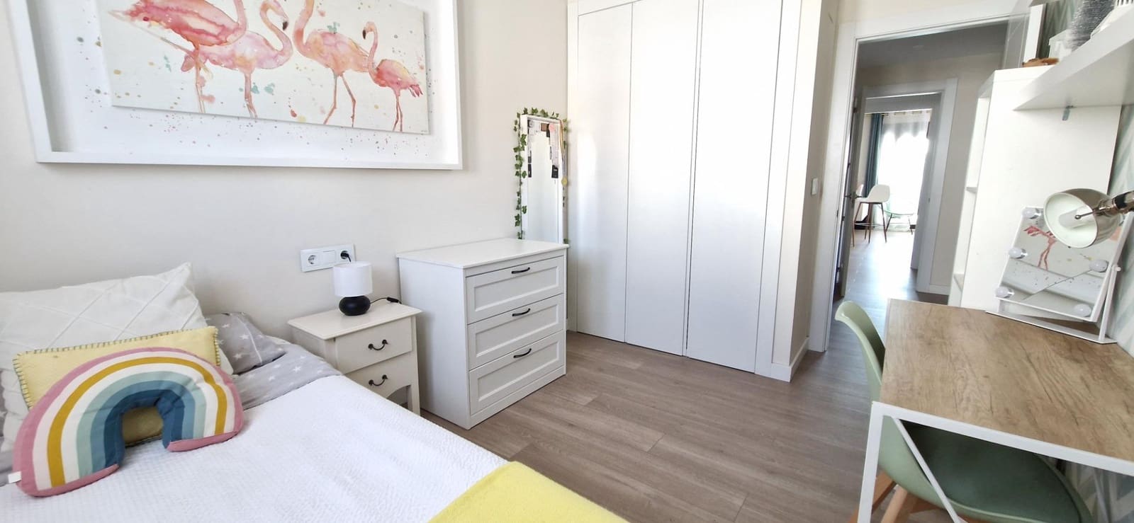 3 bedroom Flat for sale in Cordoba city with pool garage - € 335,000 (Ref: 9840935)