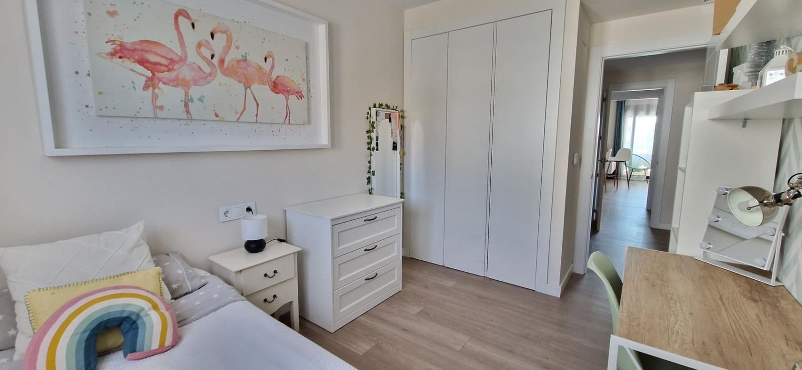 3 bedroom Flat for sale in Cordoba city with pool garage - € 335,000 (Ref: 9840935)