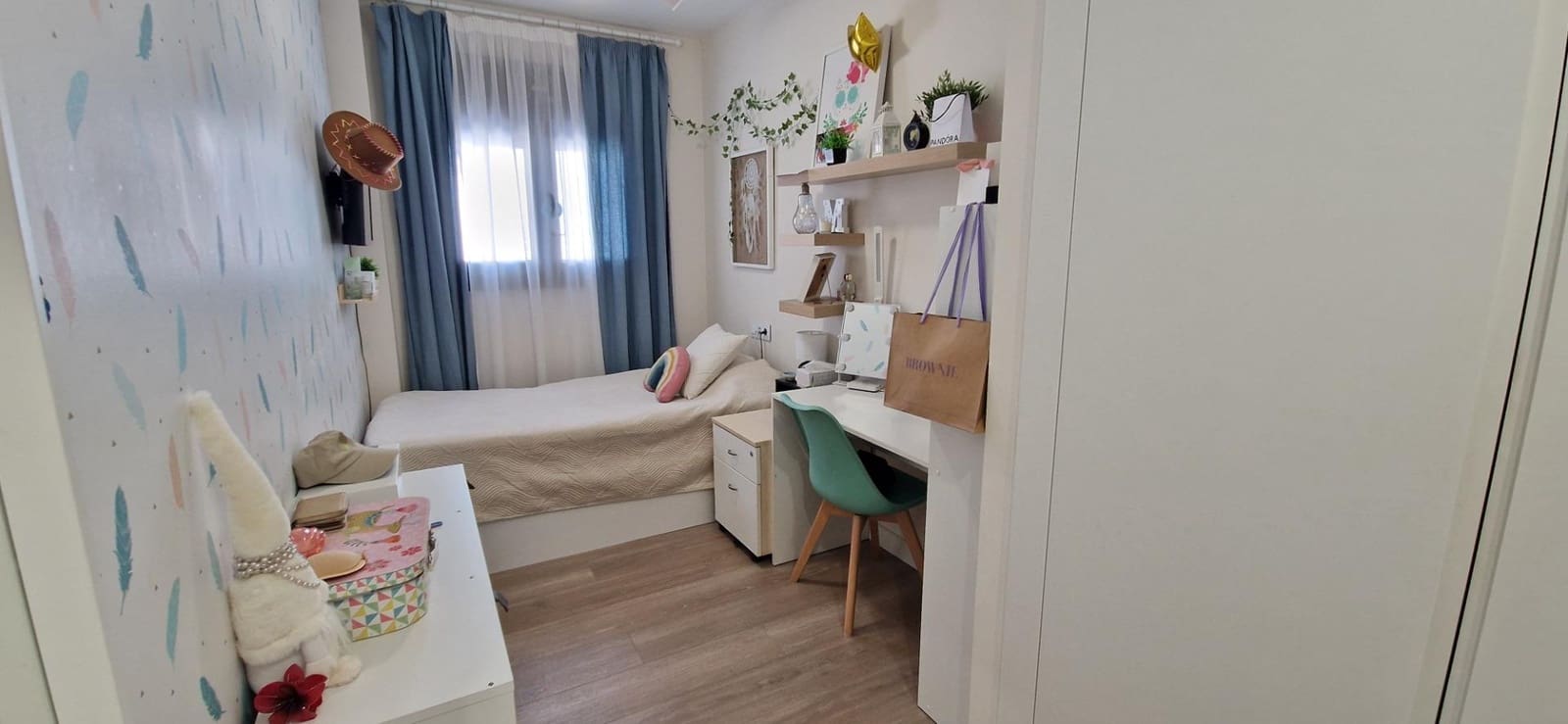 3 bedroom Flat for sale in Cordoba city with pool garage - € 335,000 (Ref: 9840935)