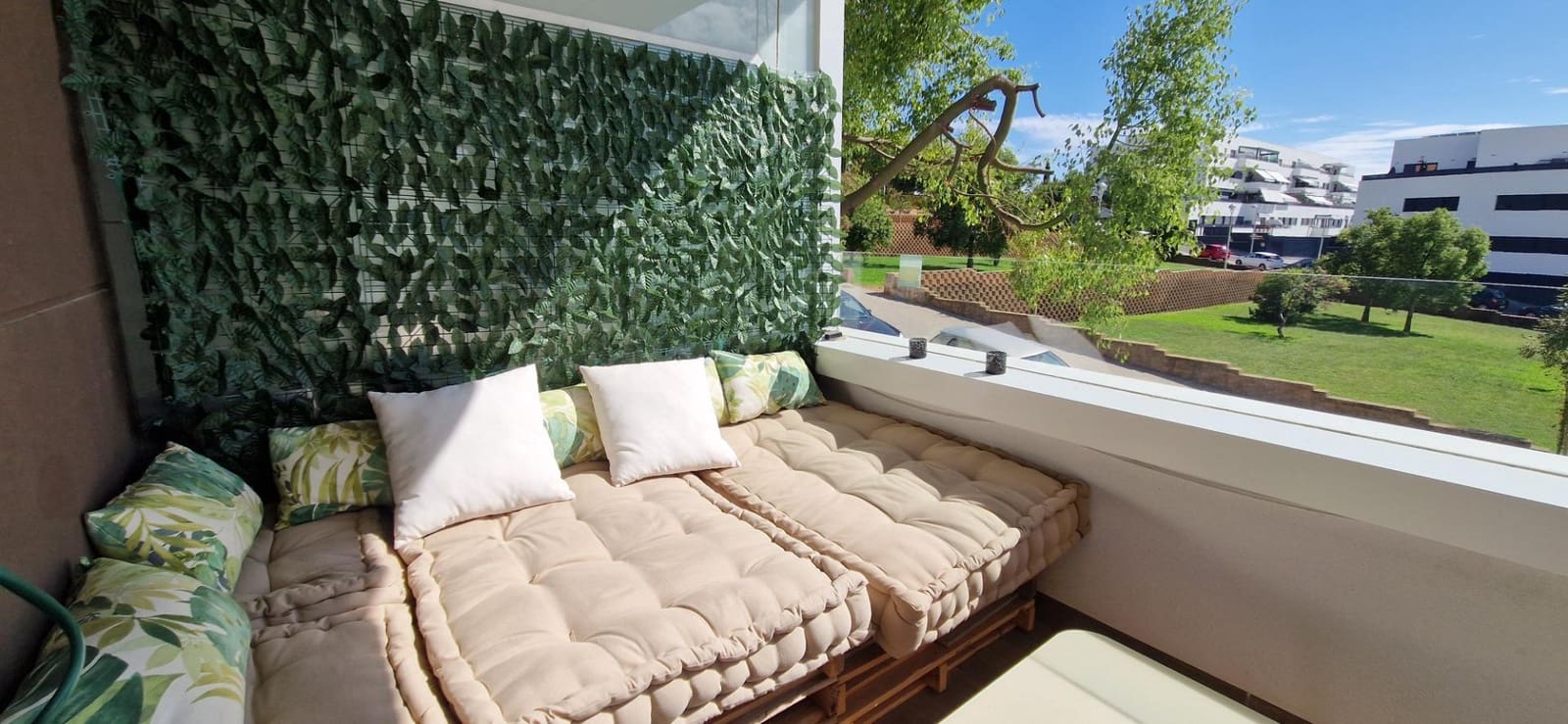 3 bedroom Flat for sale in Cordoba city with pool garage - € 335,000 (Ref: 9840935)