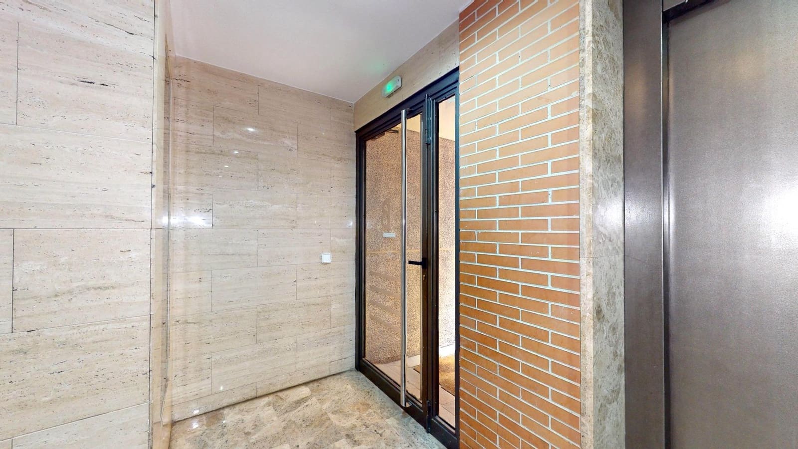 3 soveværelse Lejlighed til salg i Cordoba by med garage - € 194.500 (Ref: 9843475)