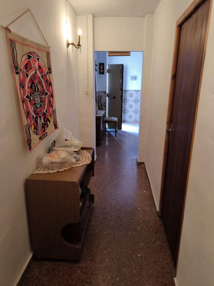 Casa de 3 habitaciones en Fuente Obejuna en venta - 50.000 € (Ref: 9843476)
