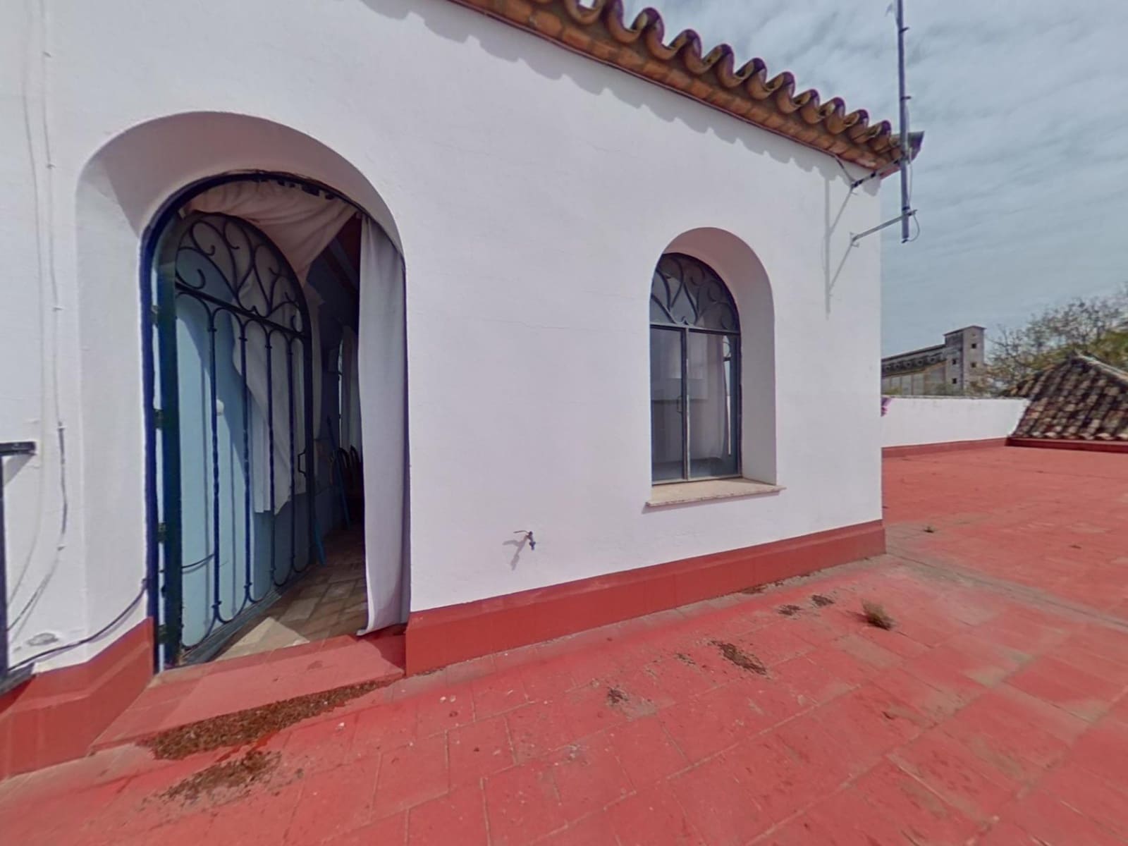 10 bedroom Villa for sale in Posadas with garage - € 550,000 (Ref: 9843478)