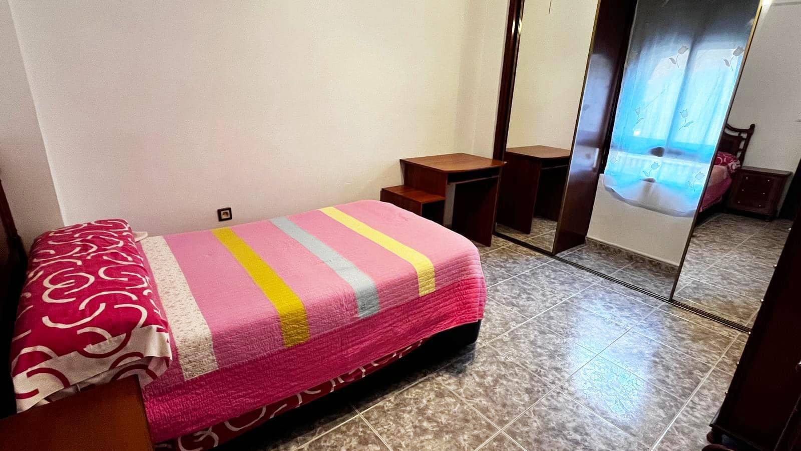 2 soverom Leilighet til salgs i Cordoba by - € 126 500 (Ref: 9846312)