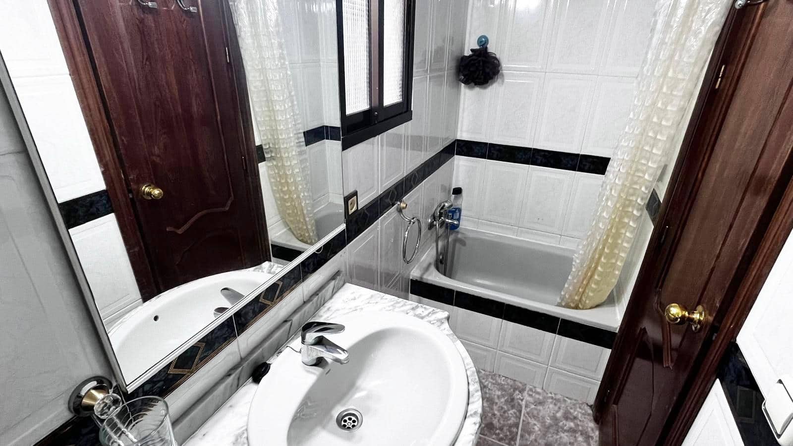 2 soverom Leilighet til salgs i Cordoba by - € 126 500 (Ref: 9846312)