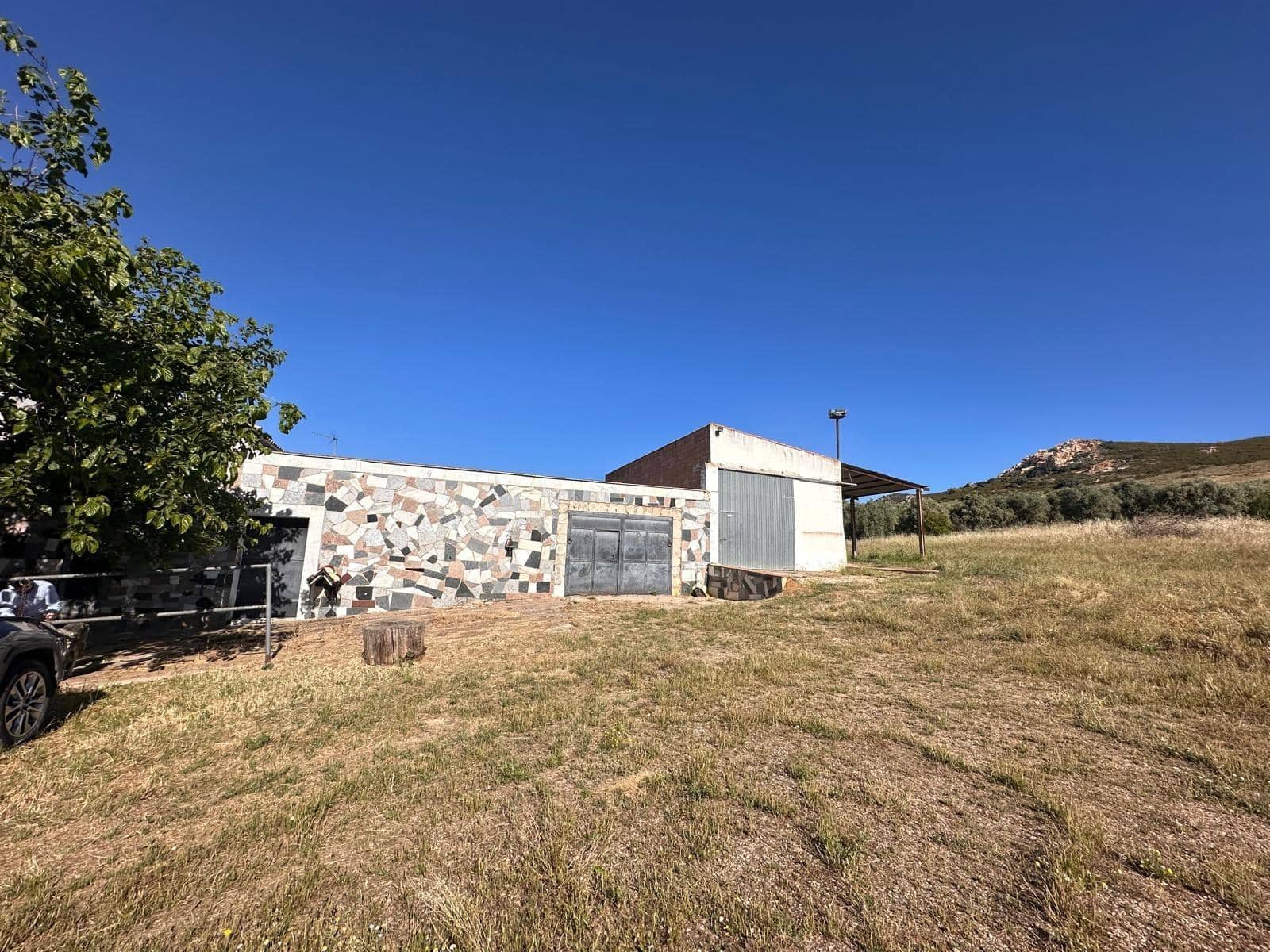 Finca/Casa Rural de 7 habitaciones en Peñarroya-Pueblonuevo en venta - 245.000 € (Ref: 9849468)