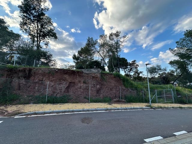 Solar/Parcela en Córdoba ciudad en venta - 260.000 € (Ref: 9849471)
