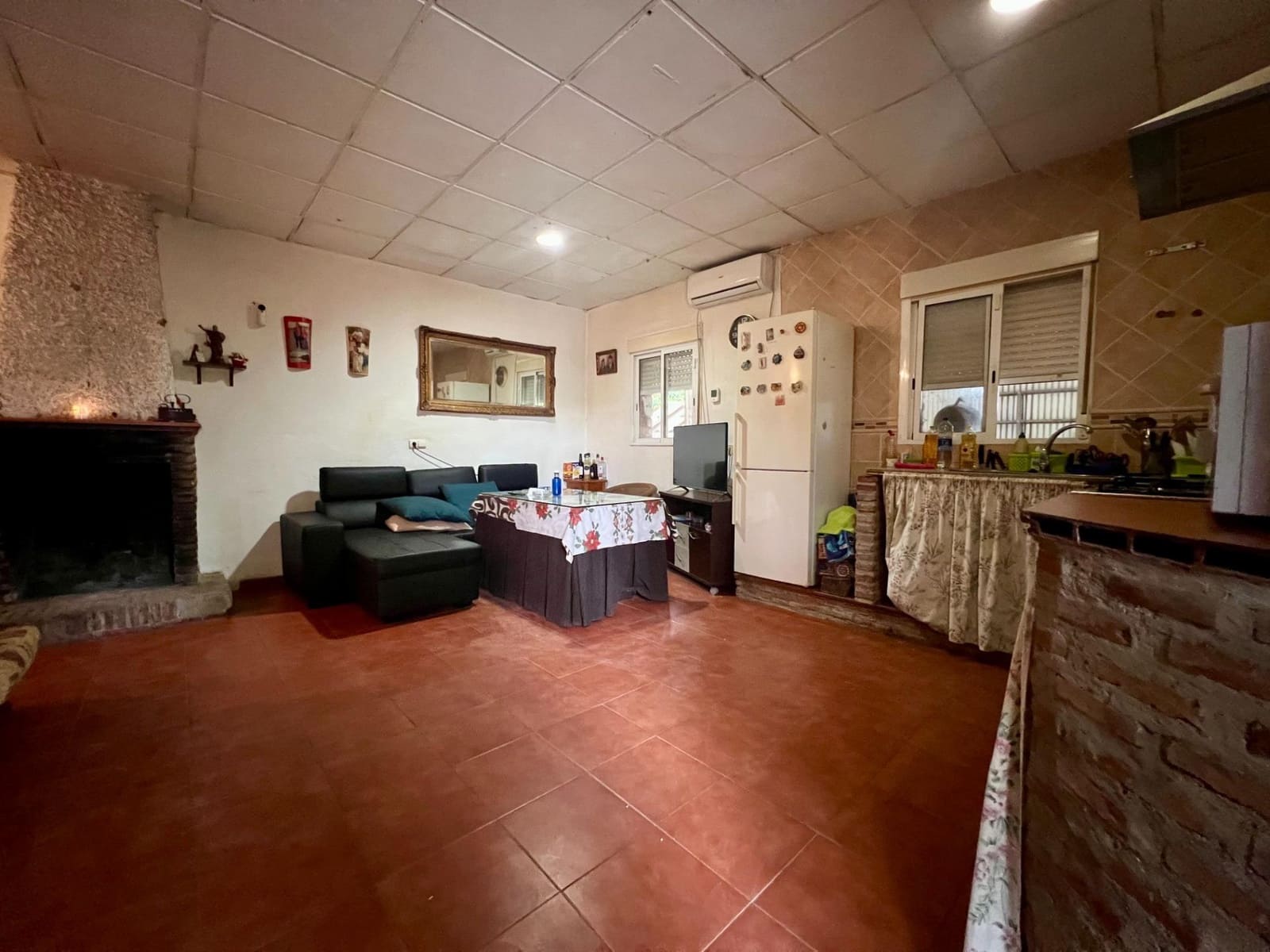 4 soveværelse Finca/Landehus til salg i El Higueron - € 79.000 (Ref: 9851864)