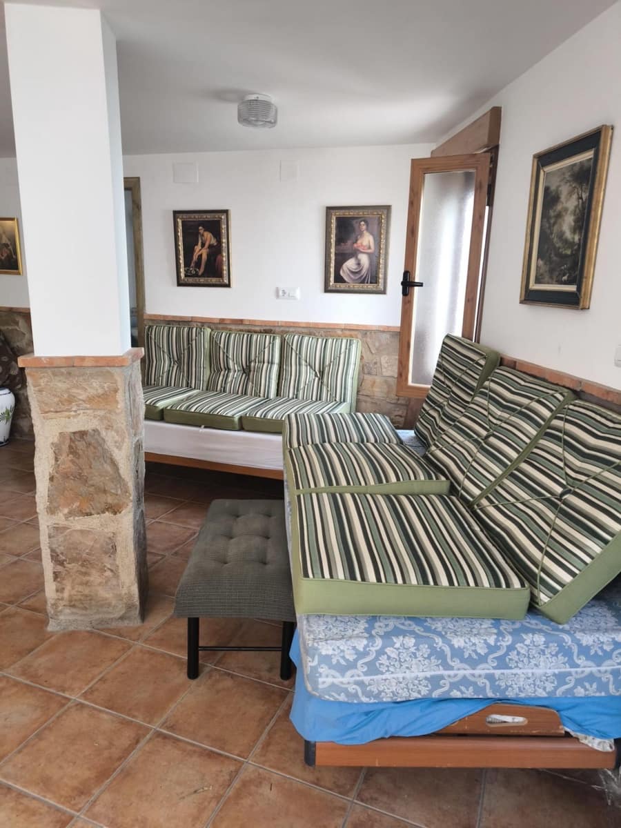 Casa de 4 habitaciones en Fuente Obejuna en venta con garaje - 120.000 € (Ref: 9851865)