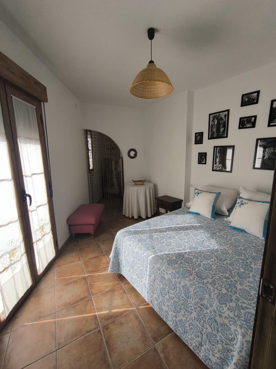 Casa de 4 habitaciones en Fuente Obejuna en venta con garaje - 120.000 € (Ref: 9851865)