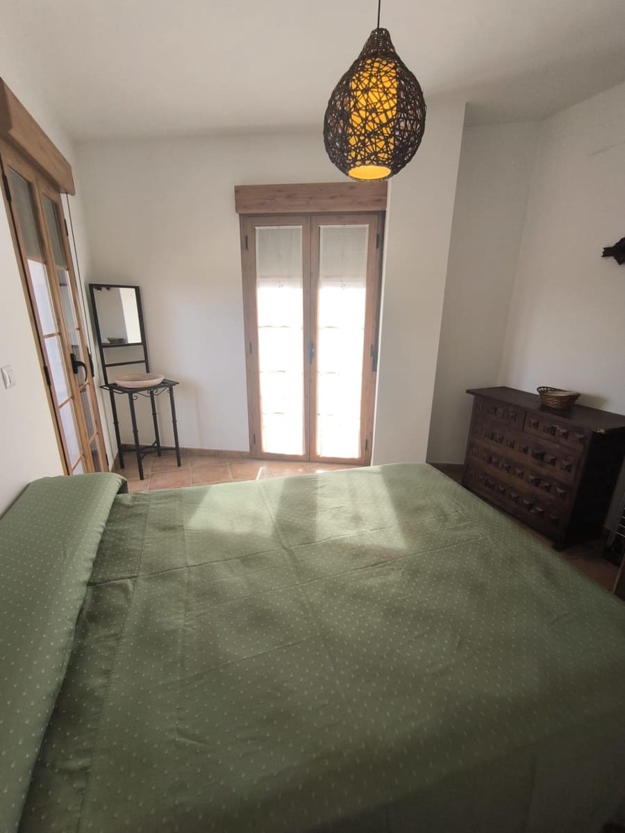 Casa de 4 habitaciones en Fuente Obejuna en venta con garaje - 120.000 € (Ref: 9851865)