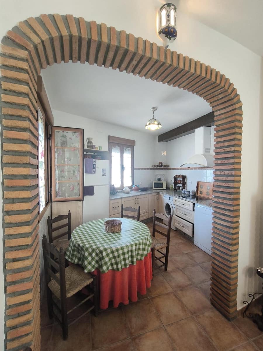 Casa de 4 habitaciones en Fuente Obejuna en venta con garaje - 120.000 € (Ref: 9851865)