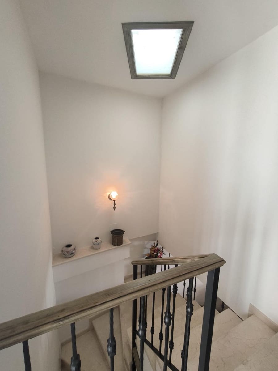 Casa de 4 habitaciones en Fuente Obejuna en venta con garaje - 120.000 € (Ref: 9851865)